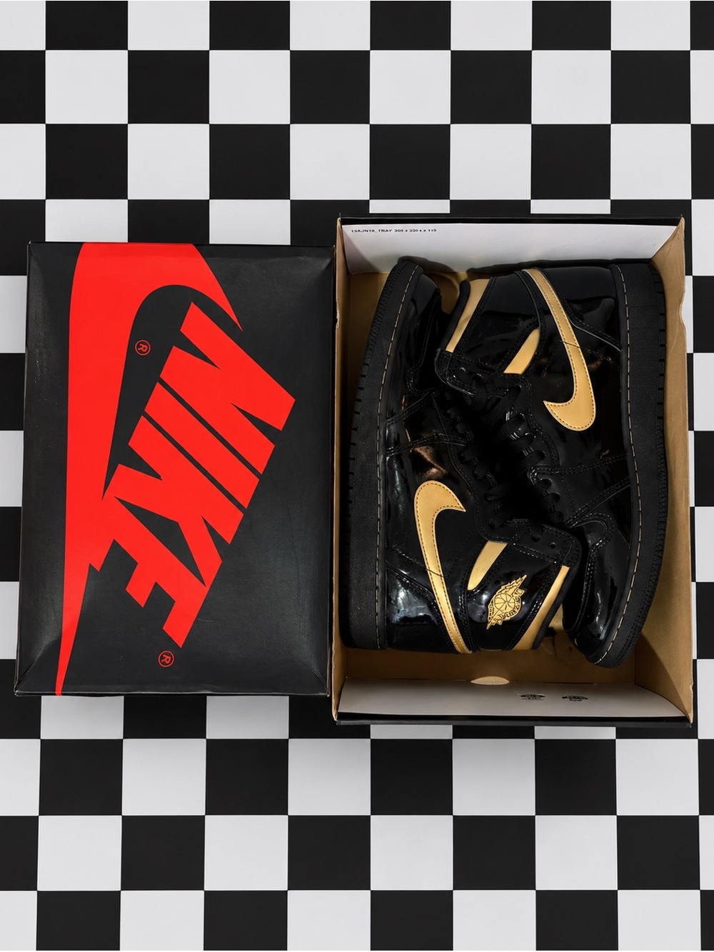 Nike Men’s High-Top Sneakers in Black and Gold